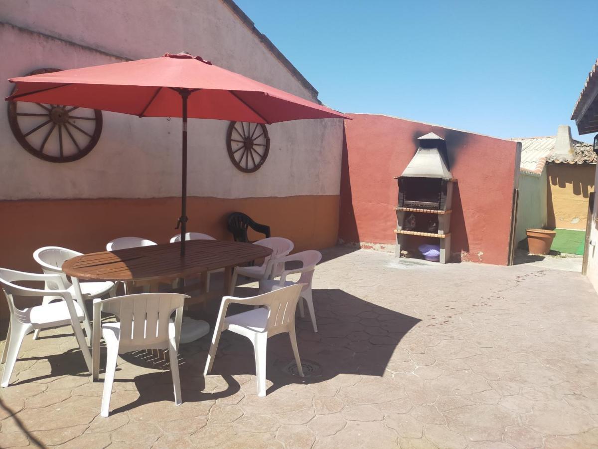 Gasthaus La Casa Del Abuelo Simon Fuente el Sauz Exterior foto
