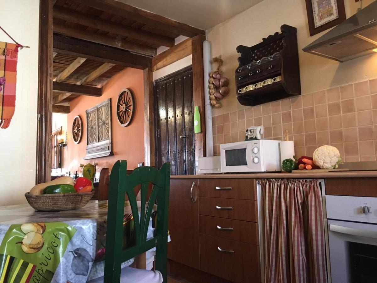 Gasthaus La Casa Del Abuelo Simon Fuente el Sauz Exterior foto